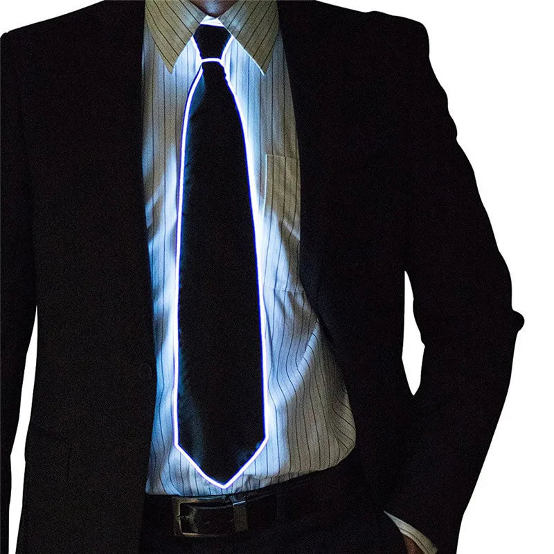 Corbata LED Luminoso: Destaca en Cualquier Fiesta o Evento!