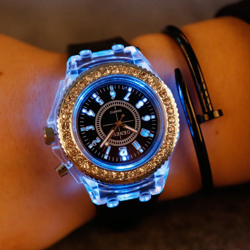 Reloj Futurista Iluminado LED de Lujo con Cristales Brillantes para Mujer y Hombre