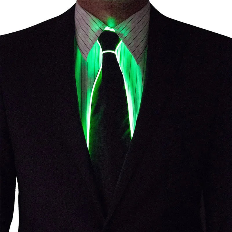 Corbata LED Luminoso: Destaca en Cualquier Fiesta o Evento!